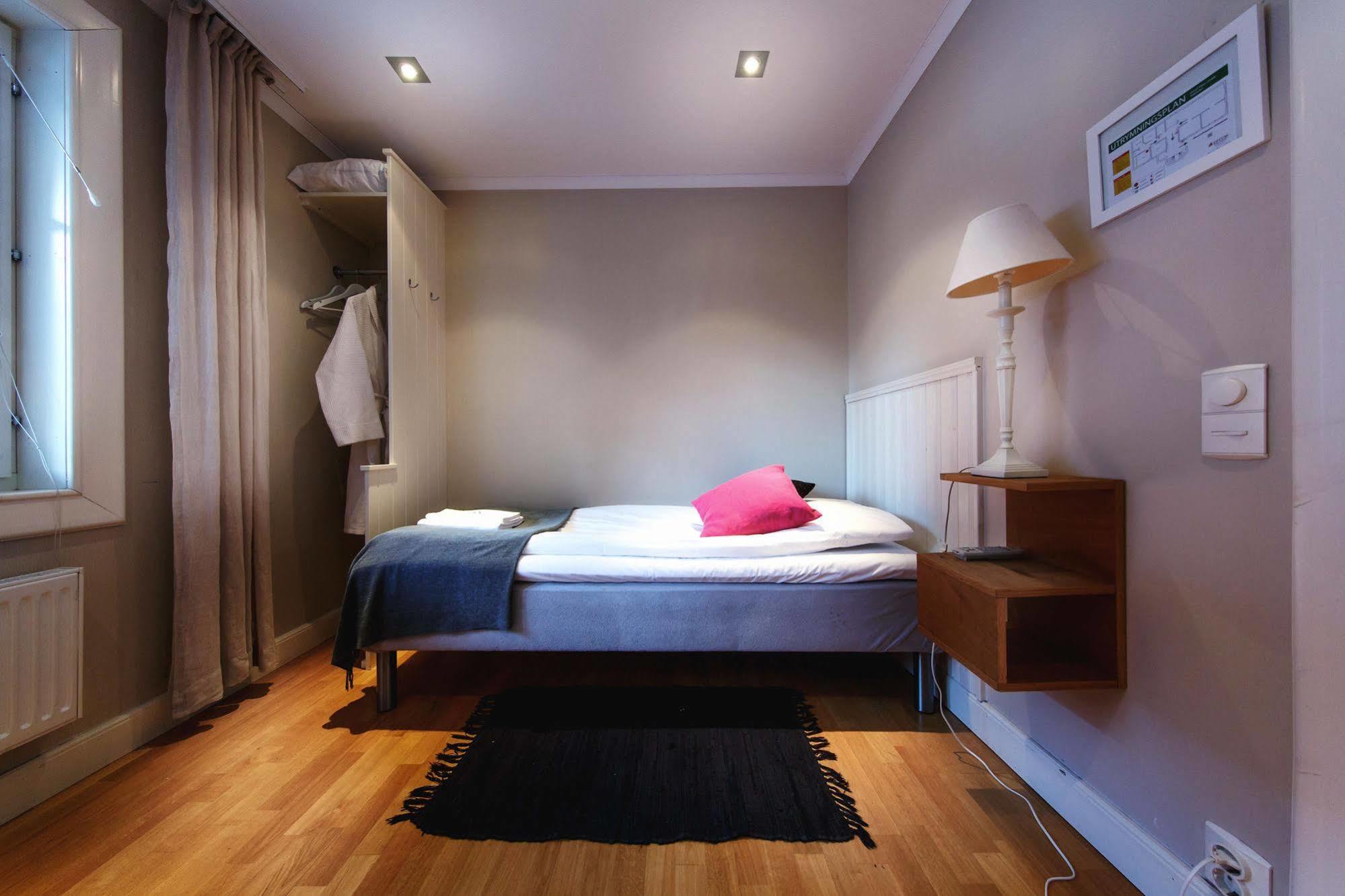 Hotell Pilen Umeå Buitenkant foto
