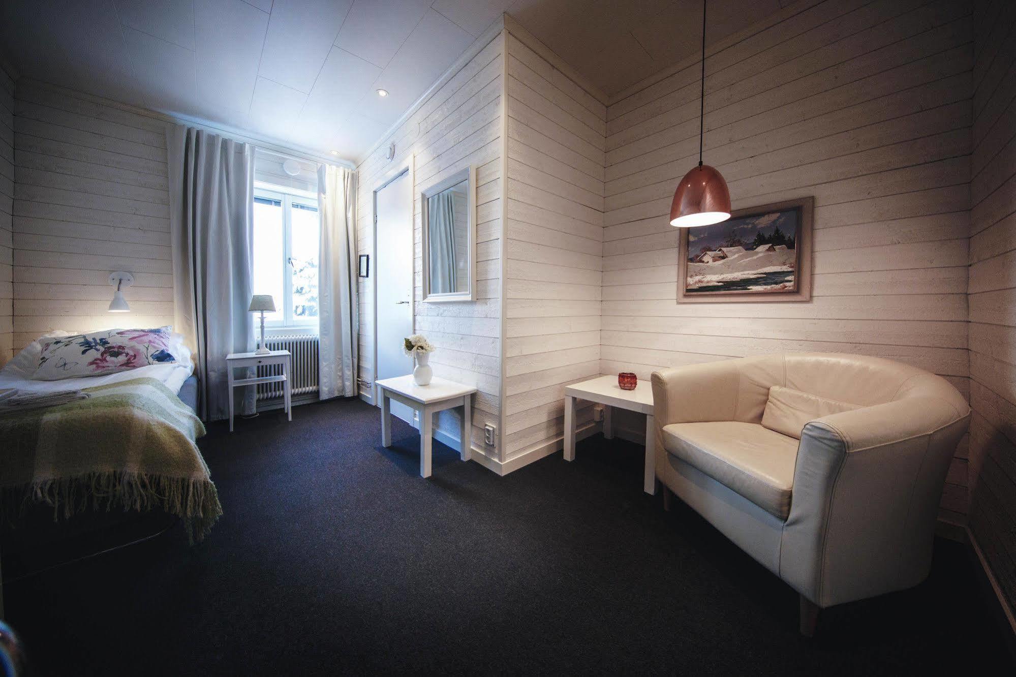 Hotell Pilen Umeå Buitenkant foto